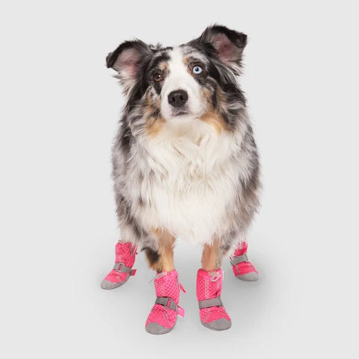 Canada Pooch® Chill Seeker Cooling Boots Pink
