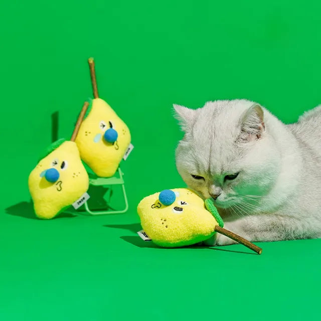 ZEZE Funny Lemon Catnip Cat Toy