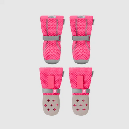 Canada Pooch® Chill Seeker Cooling Boots Pink