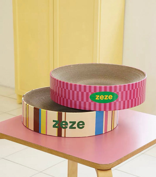 ZEZE Retro Cat Scratcher - Modern Cardboard Cat Nest